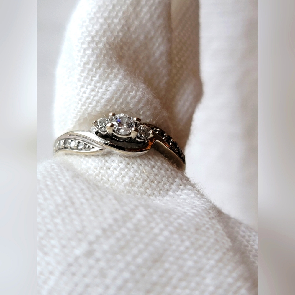 SOLD: Diamond Promise/Engagement Ring